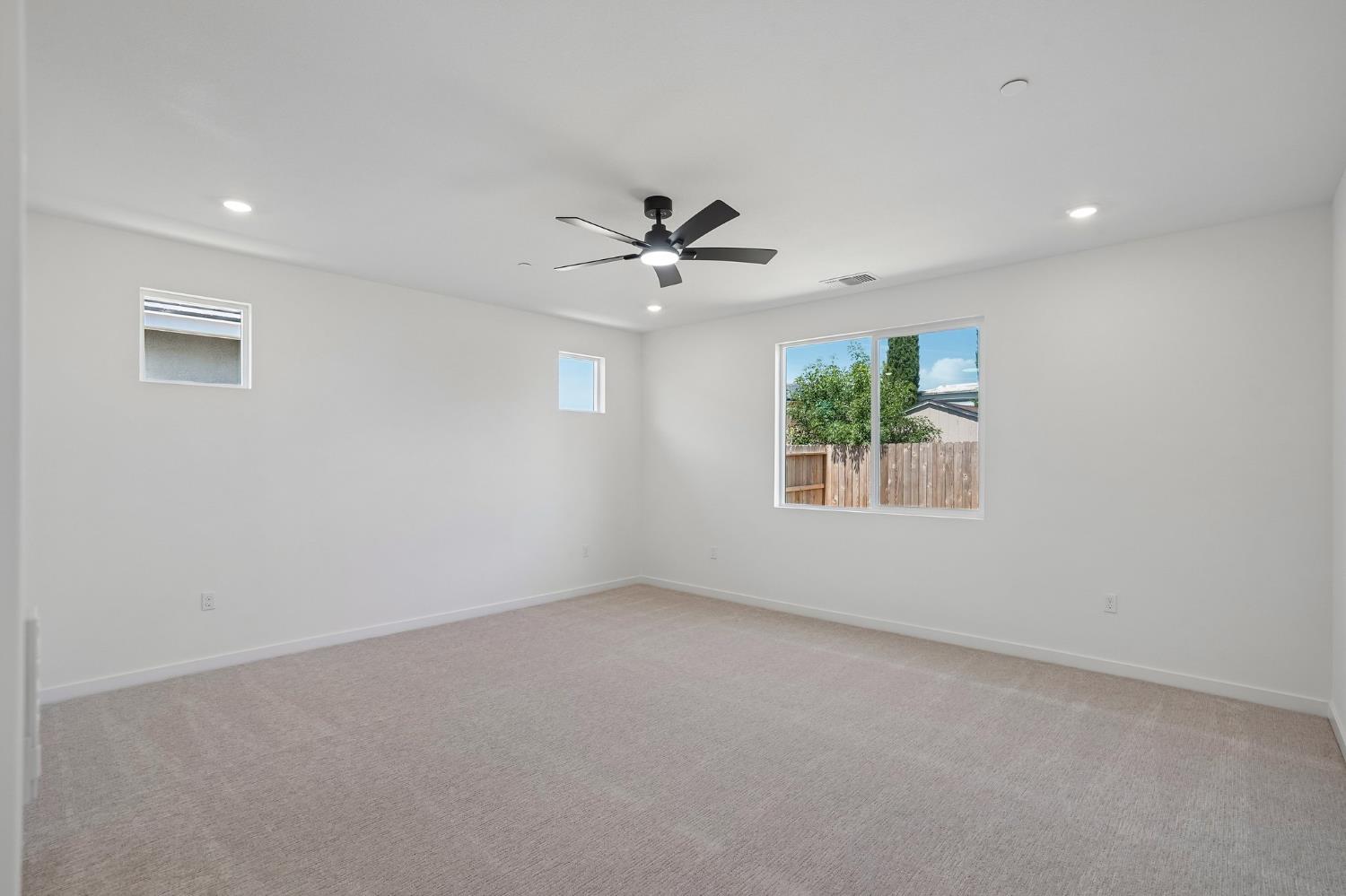 1639 Hansen Ranch Road Olivehurst, CA 95961 - Photo 34 of 48