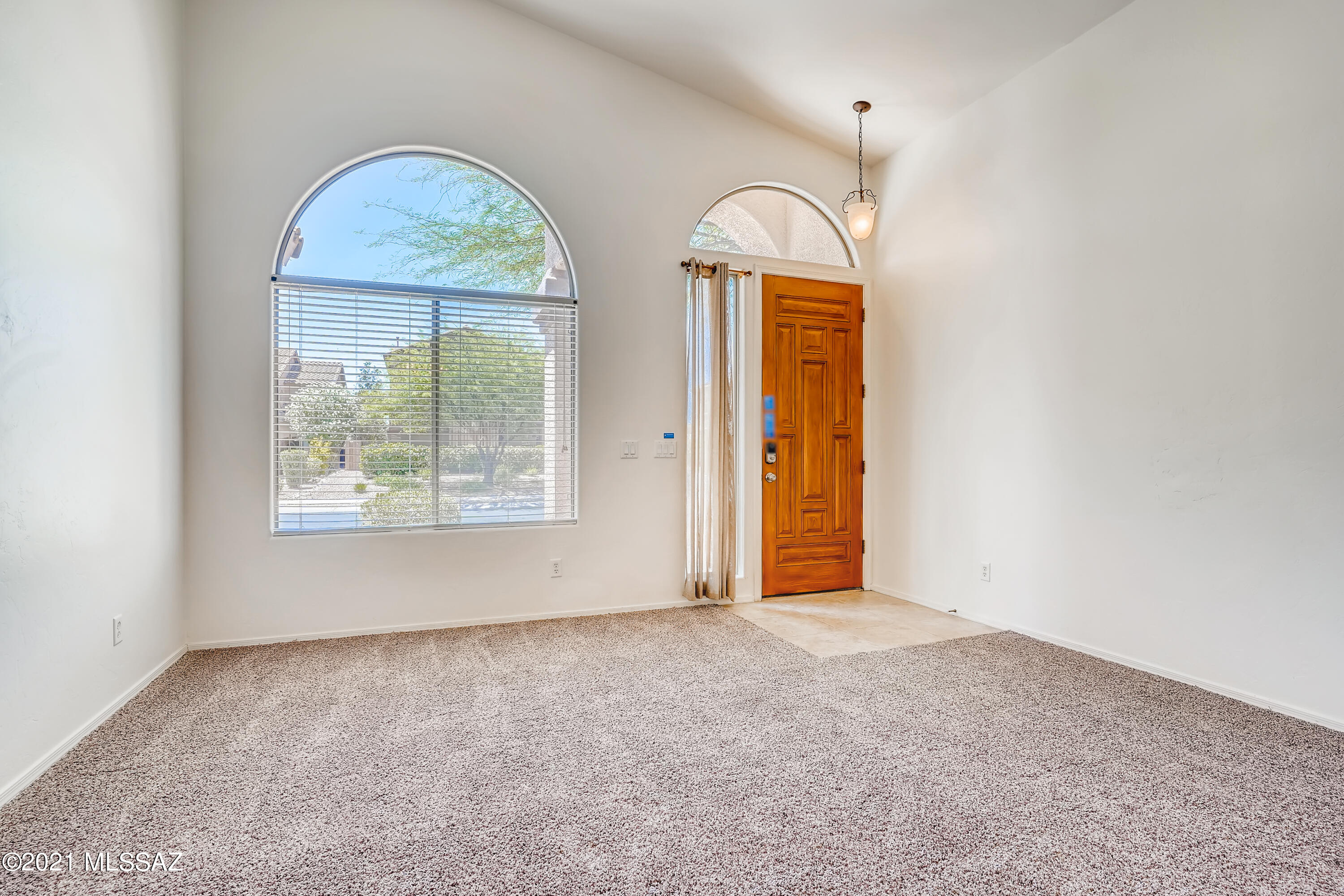 60846 Rock Ledge Loop Tucson, AZ 85739 - Photo 7 of 33