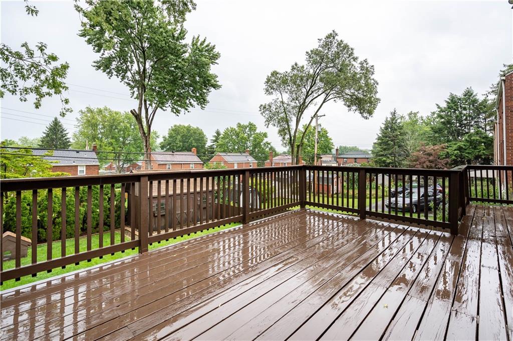 2059 Brookfield Road Pittsburgh, PA 15243 - Photo 14 of 21 Large deck is accessed from the kitchen and has ample space for summer dining or lounging.