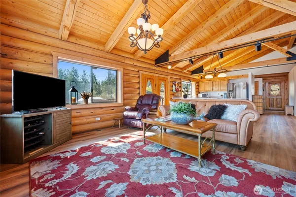 $799,000 | 20301 Brougher Lane East, Wilbur, WA 99185