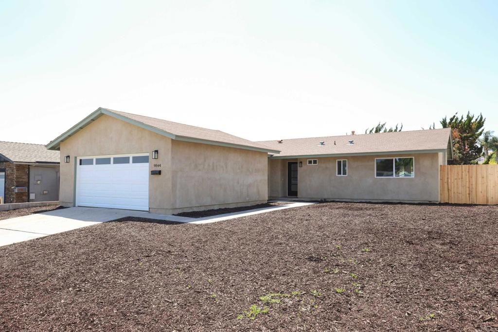 9844 Halberns Boulevard Santee, CA 92071 - Photo 2 of 27 Exterior Front