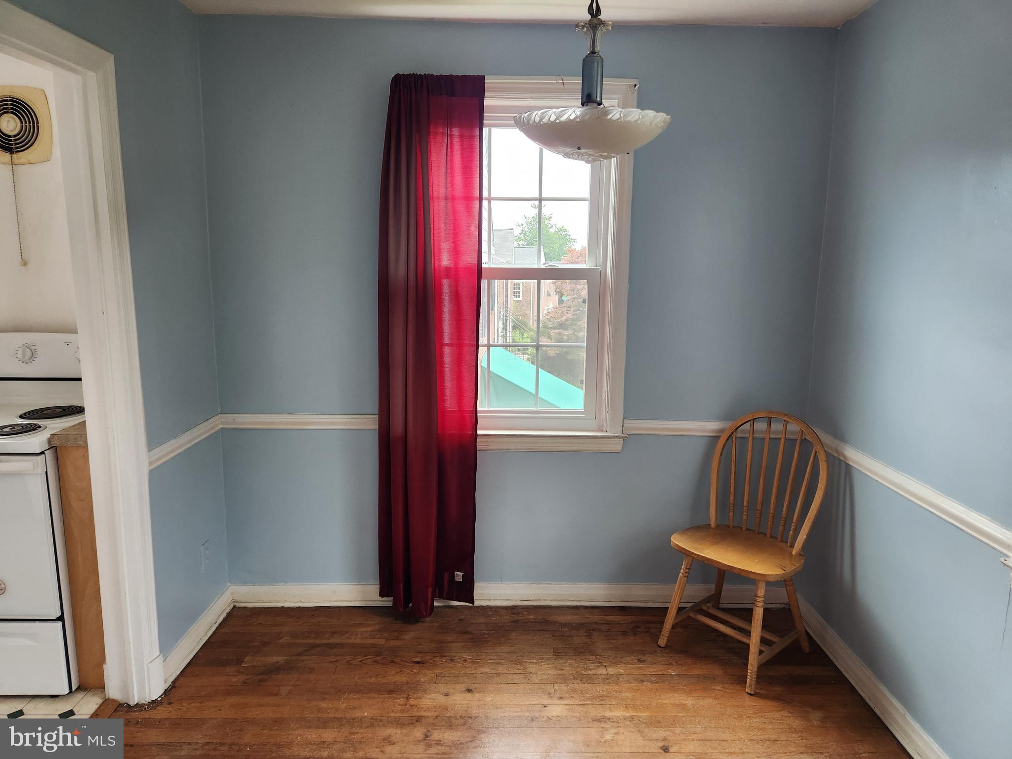 1806 Deveron Road Towson, MD 21286 - Photo 3 of 7