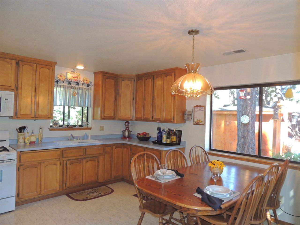 447 Red Cedar Way Chester, CA 96020 - Photo 6 of 20 Gallery Image 6