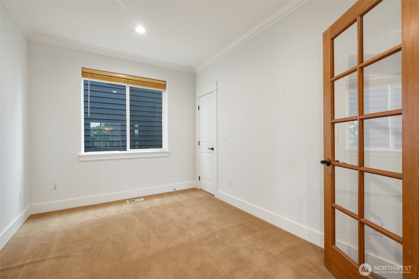 1338 Beacon Way South Renton, WA 98057 - Photo 11 of 39