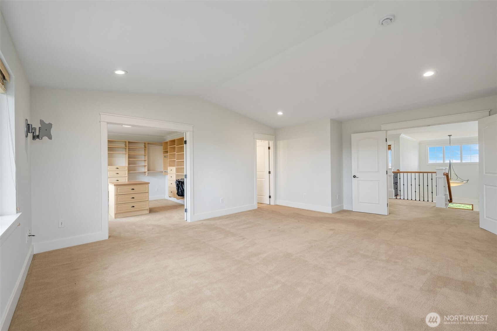 1338 Beacon Way South Renton, WA 98057 - Photo 16 of 39