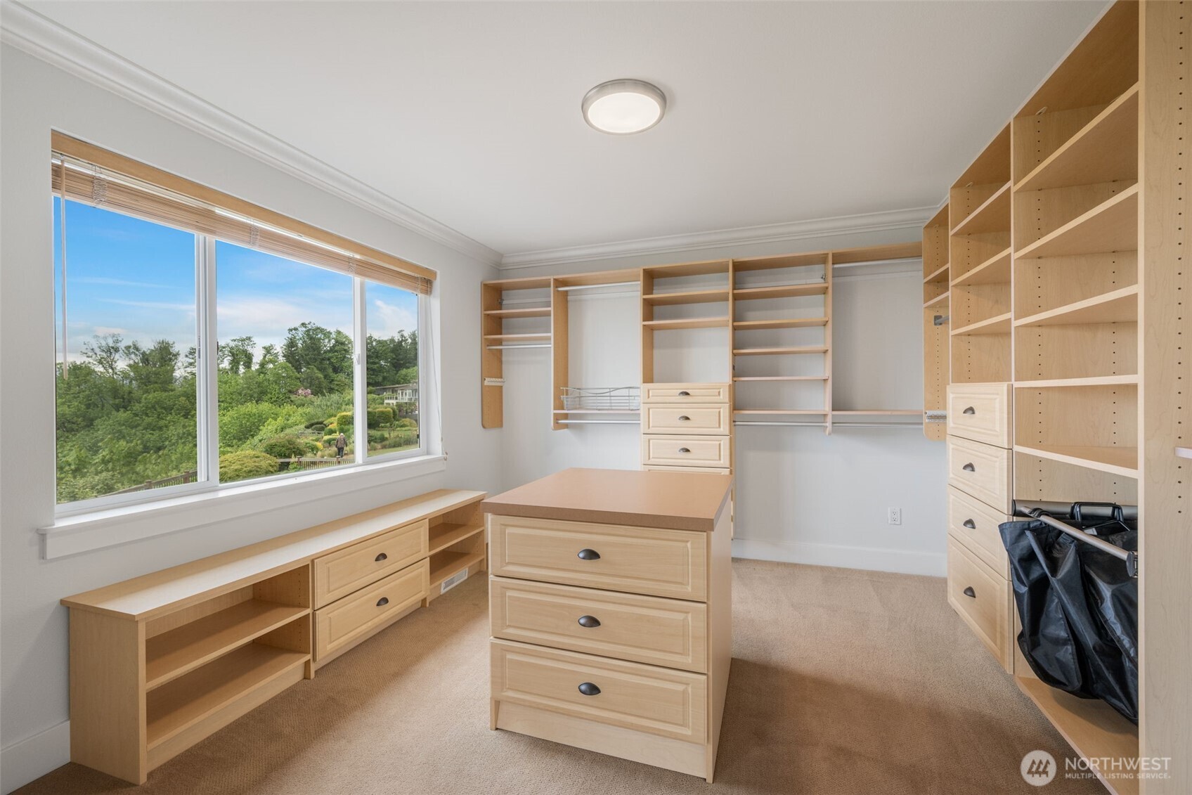 1338 Beacon Way South Renton, WA 98057 - Photo 18 of 39