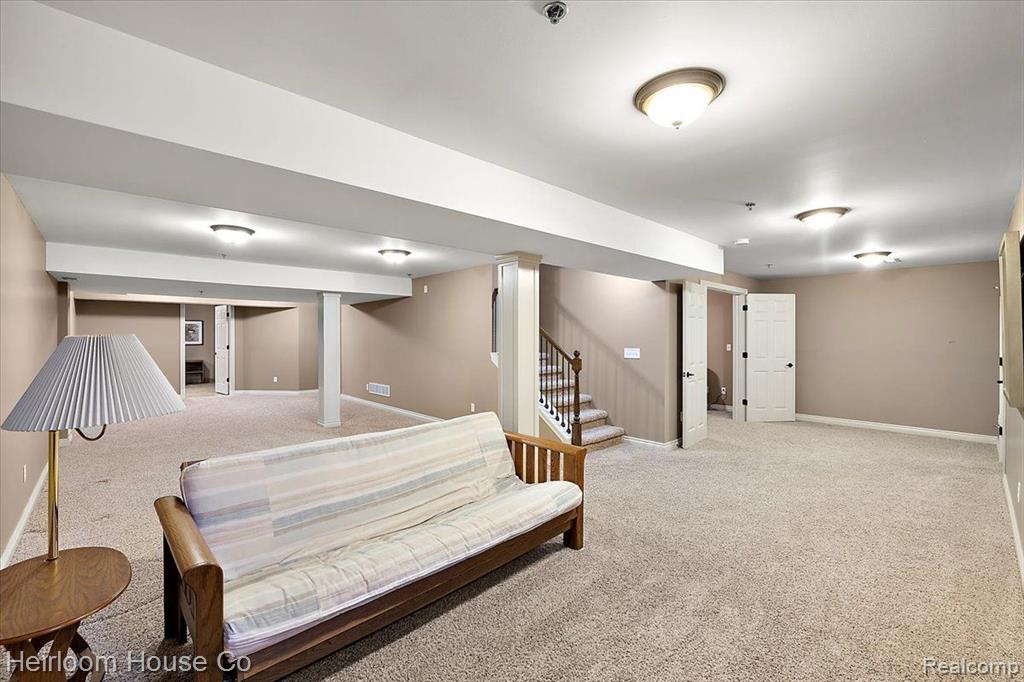 45926 South Stonewood Road Canton, MI 48187 - Photo 41 of 73