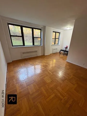 $229,000 | 735 Kappock Street, Unit 2F | Spuyten Duyvil