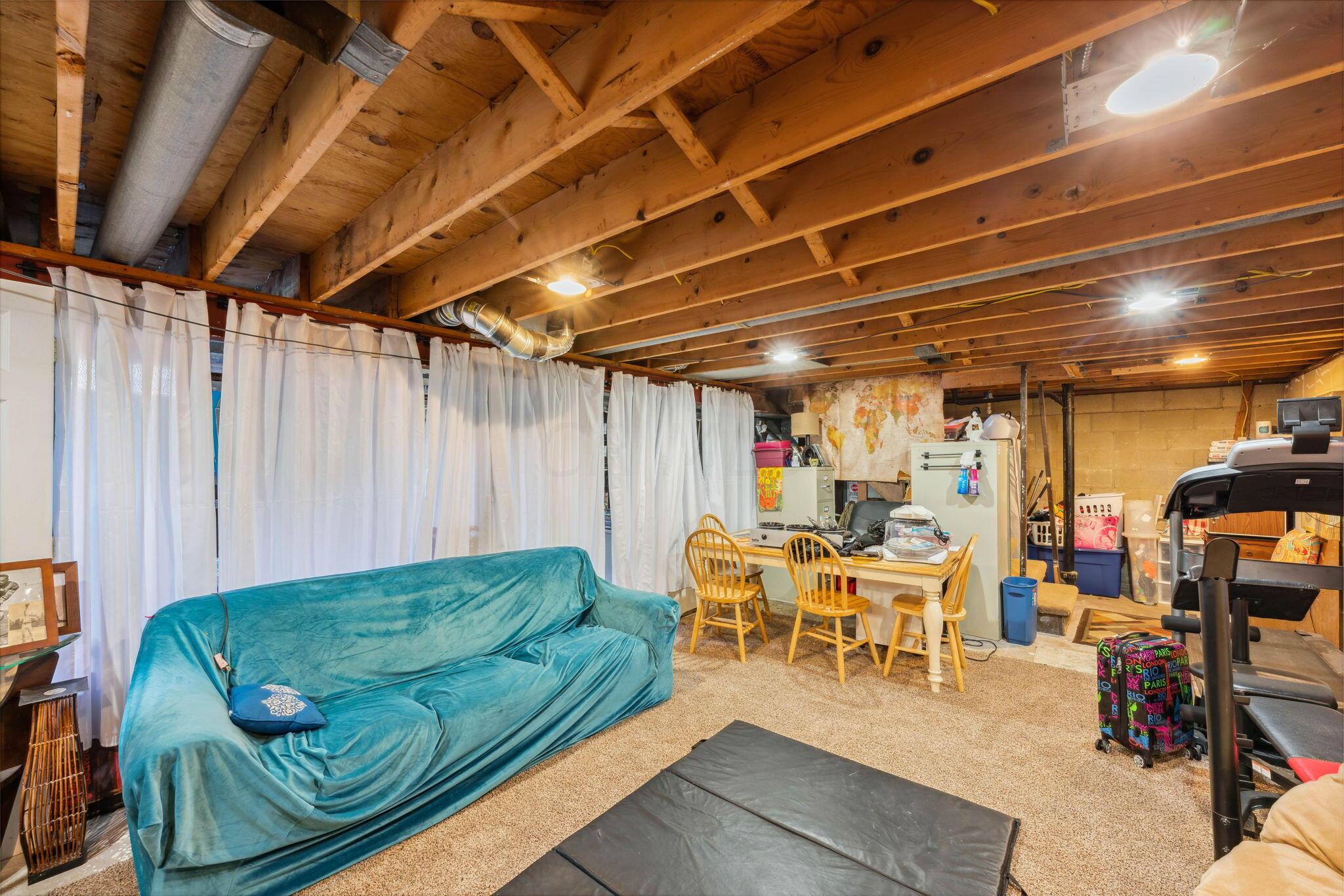 6621 Lisa Marie Road Columbus, OH 43229 - Photo 35 of 48 51-web-or-mls-6621-lisamarie-rd