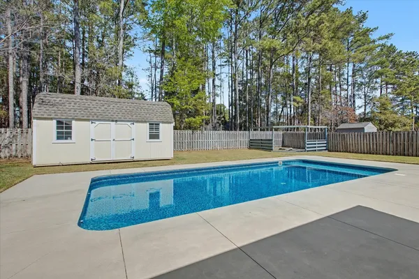 $325,000 | 22 Gold Finch Way, Crawfordville, FL 32327