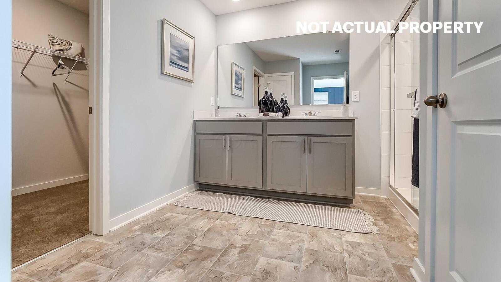 1591 Garratt Road Galloway, OH 43119 - Photo 29 of 46 31 primary ensuite bath