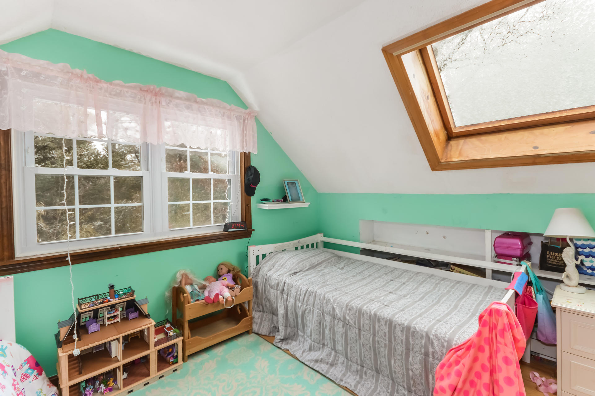 120 Snake Pond Road Forestdale, MA 02644 - Photo 17 of 31 a bedroom with a bed and a window