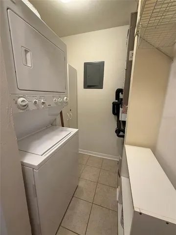 $1,075 | 1515 Northwest 29 Road, Unit D2, Gainesville, FL 32605