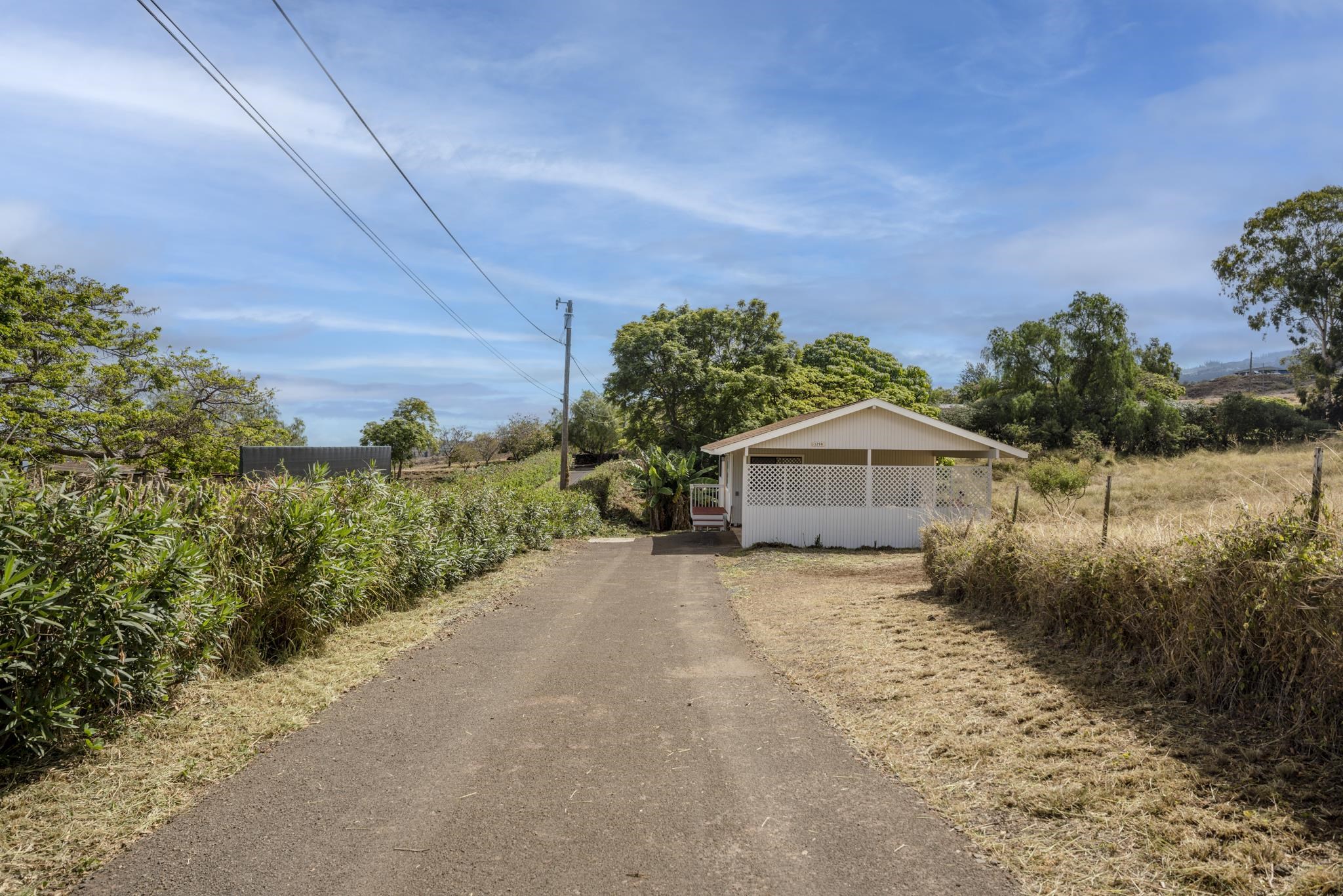 1298 Naalae Road, Unit B Kula, HI 96790 - Photo 28 of 33