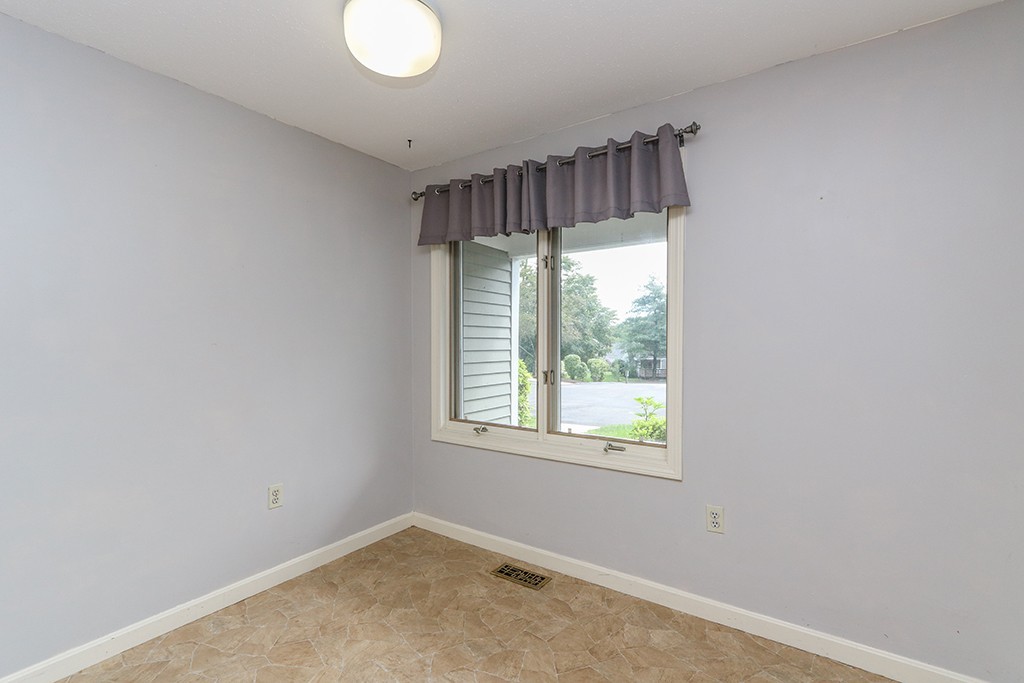 29 Stone Ridge Road, Unit 29 Franklin, MA 02038 - Photo 21 of 30 Gallery Image 21