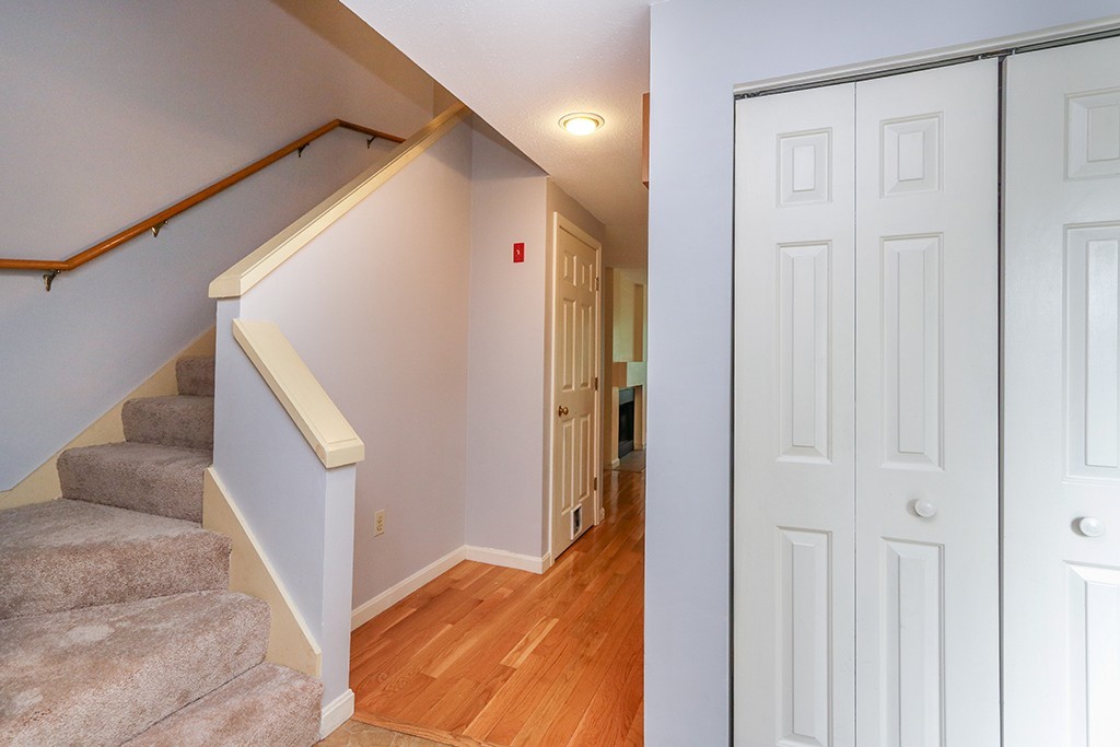 29 Stone Ridge Road, Unit 29 Franklin, MA 02038 - Photo 5 of 30 Gallery Image 5