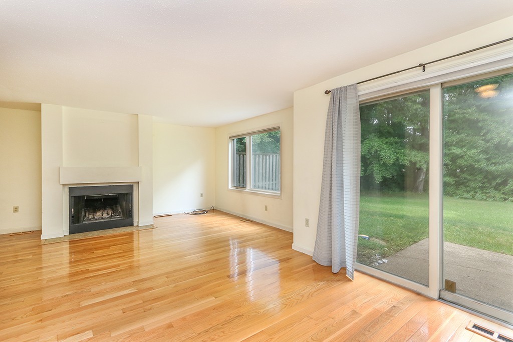 29 Stone Ridge Road, Unit 29 Franklin, MA 02038 - Photo 9 of 30 Gallery Image 9