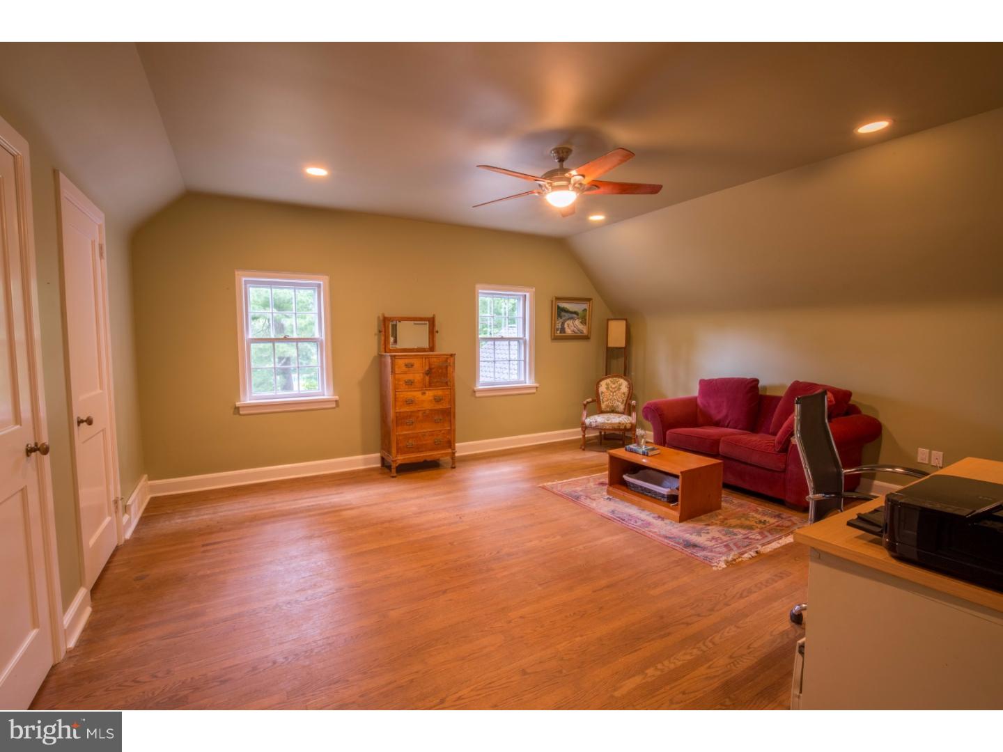 919 Frazier Road Rydal, PA 19046 - Photo 15 of 24