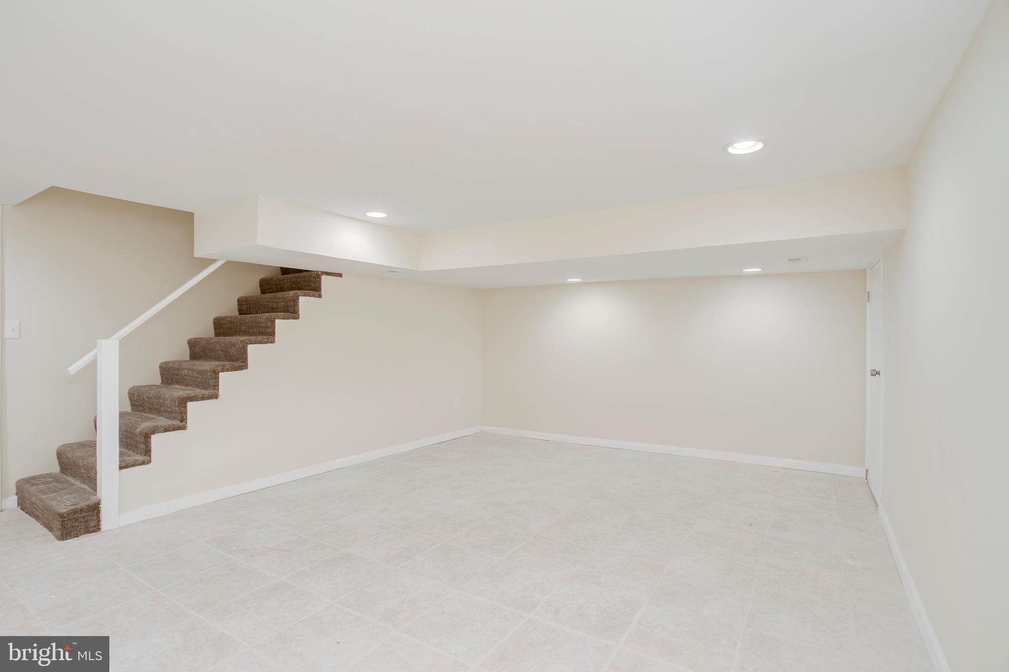6108 Edlynne Road Baltimore, MD 21239 - Photo 14 of 26