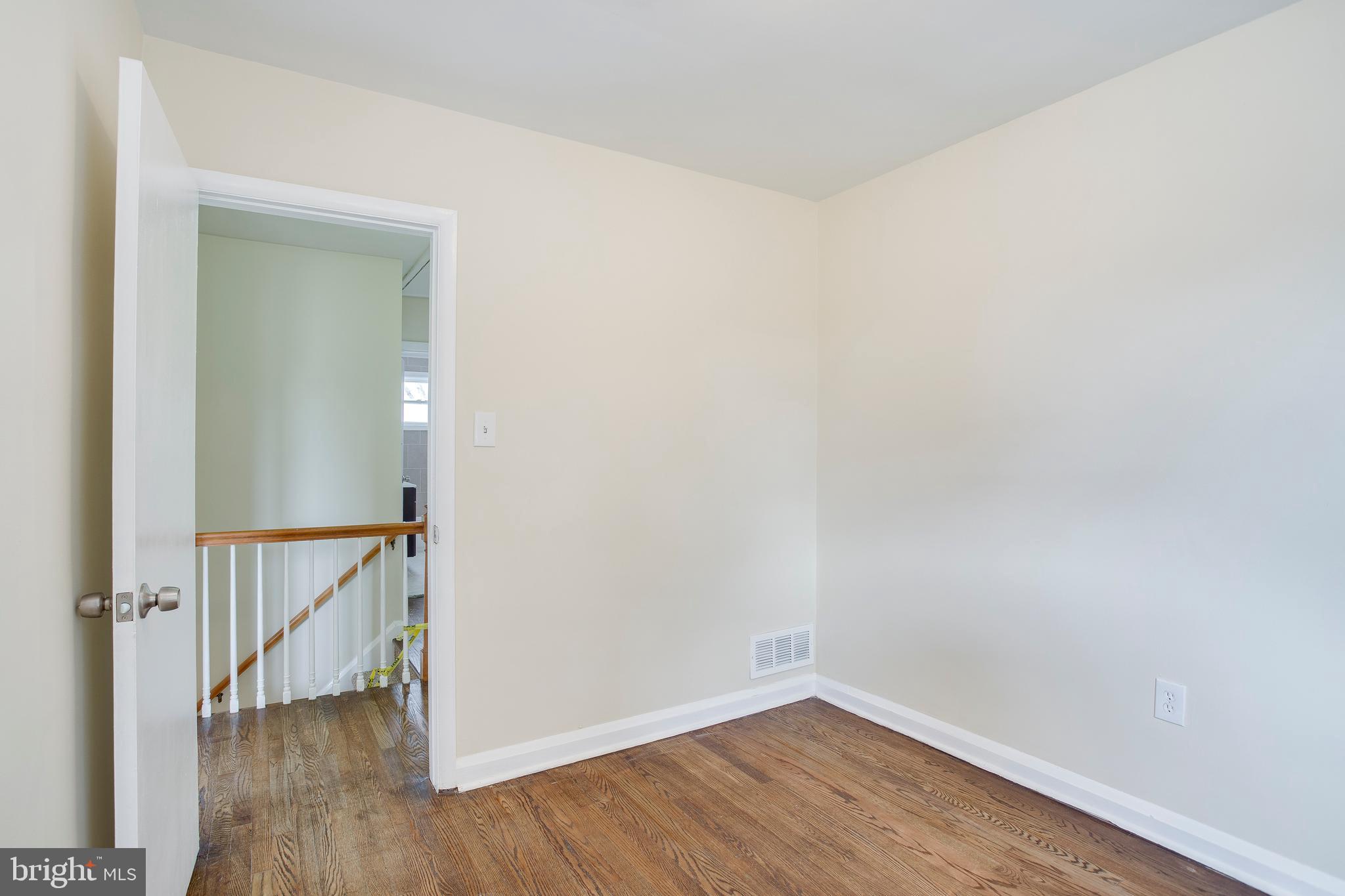 6108 Edlynne Road Baltimore, MD 21239 - Photo 17 of 26