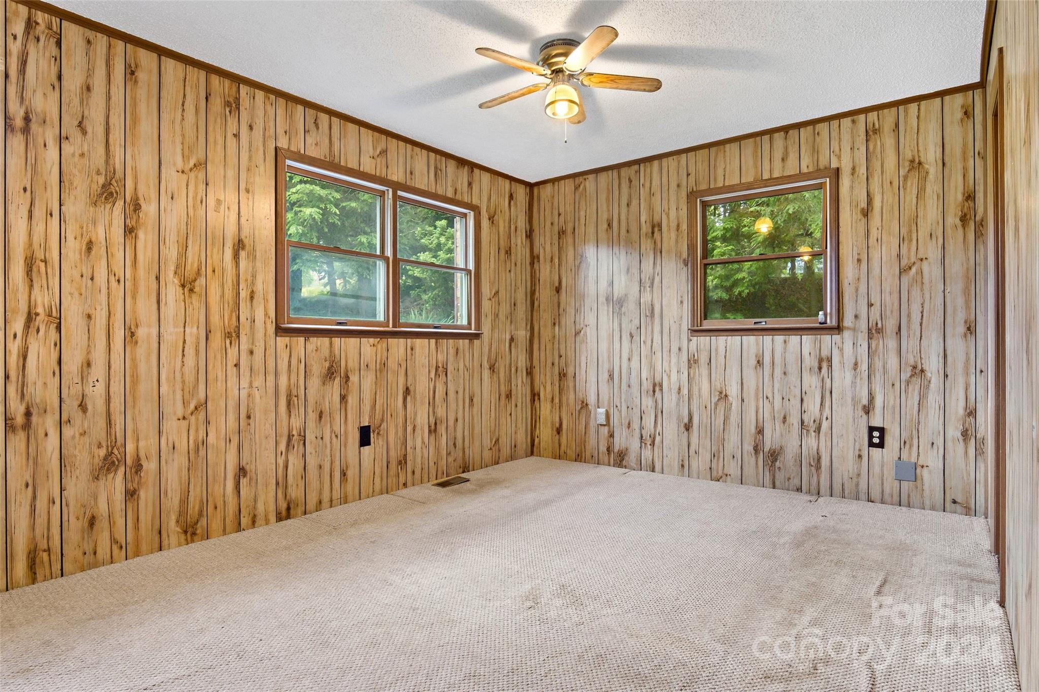 560 Carters Ridge Road Spruce Pine, NC 28777 - Photo 38 of 47 Gallery Image 38