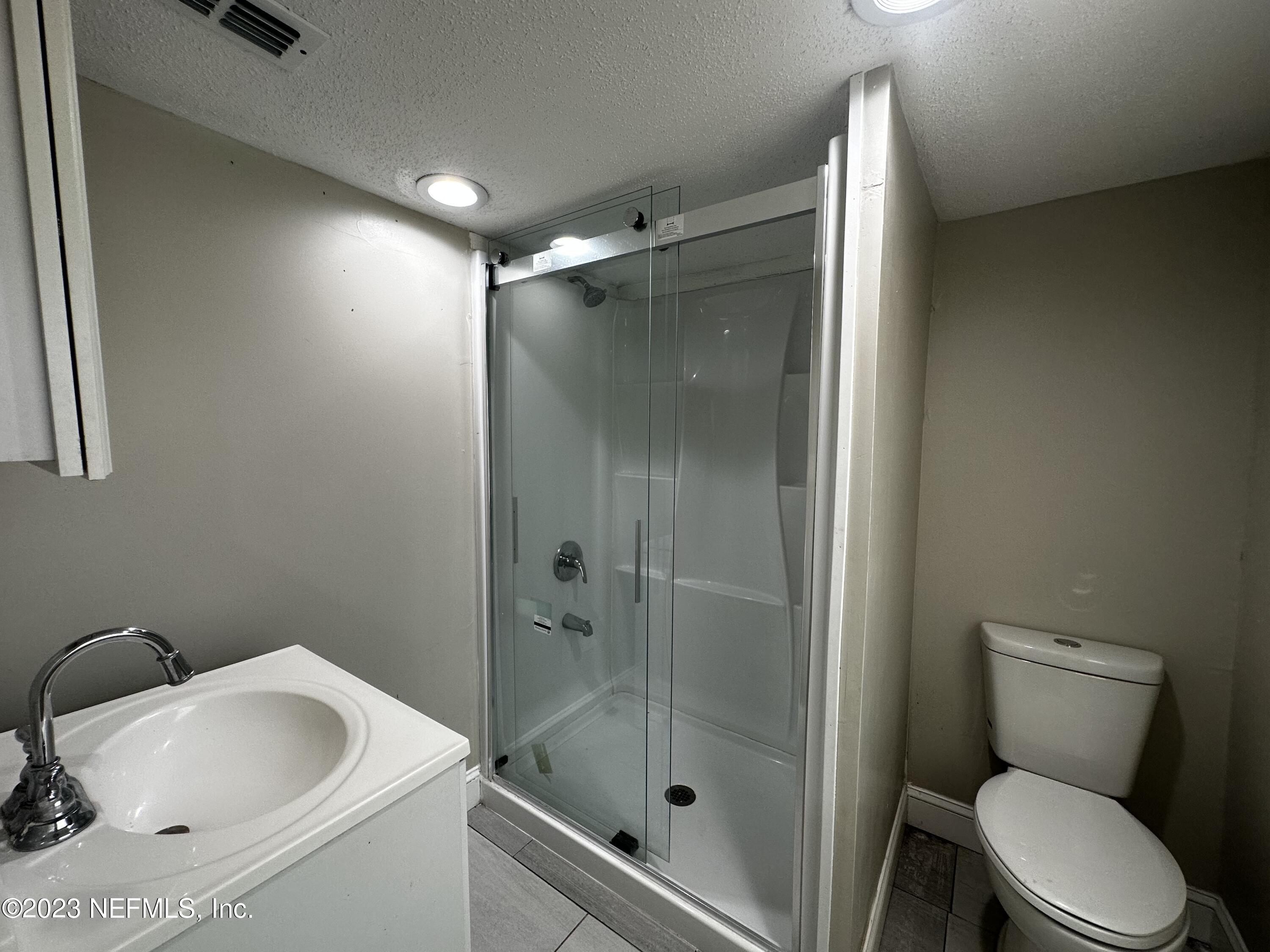 3303 Spring Glen Road Jacksonville, FL 32207 - Photo 11 of 18 IMG_2821