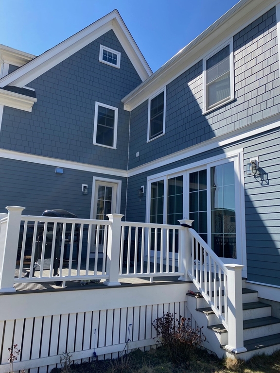 896 Chestnut Street, Unit 896 Waban, MA 02468 - Photo 2 of 17
