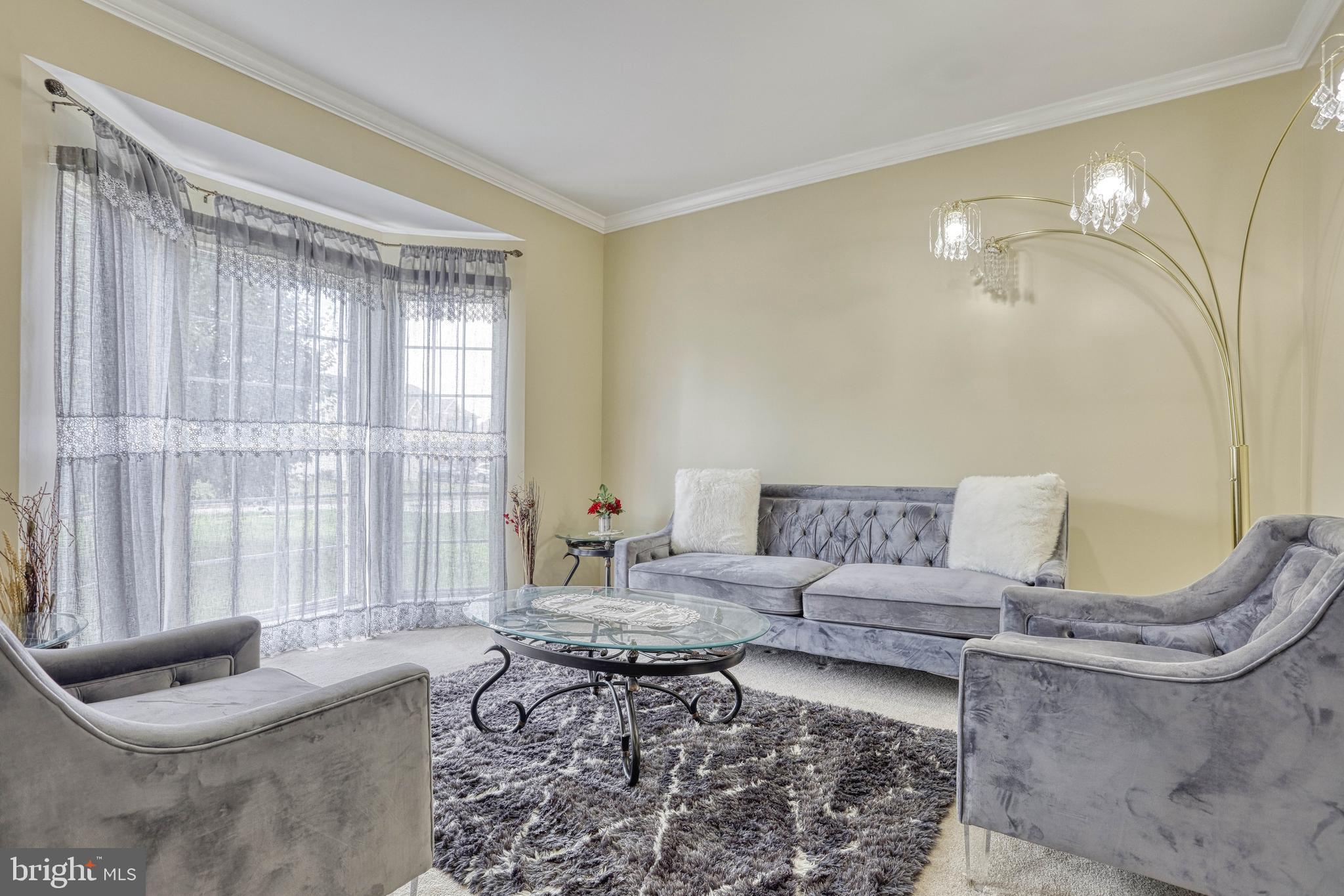509 Wynwood Road York, PA 17402 - Photo 11 of 48 the Living Room