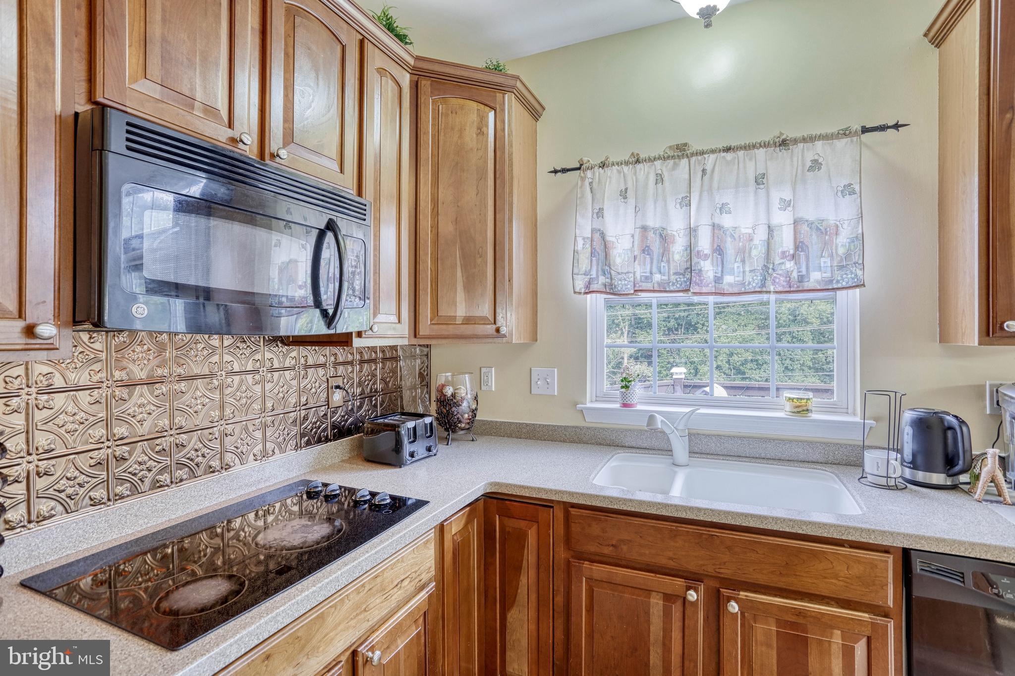 509 Wynwood Road York, PA 17402 - Photo 23 of 48 Gallery Image 23