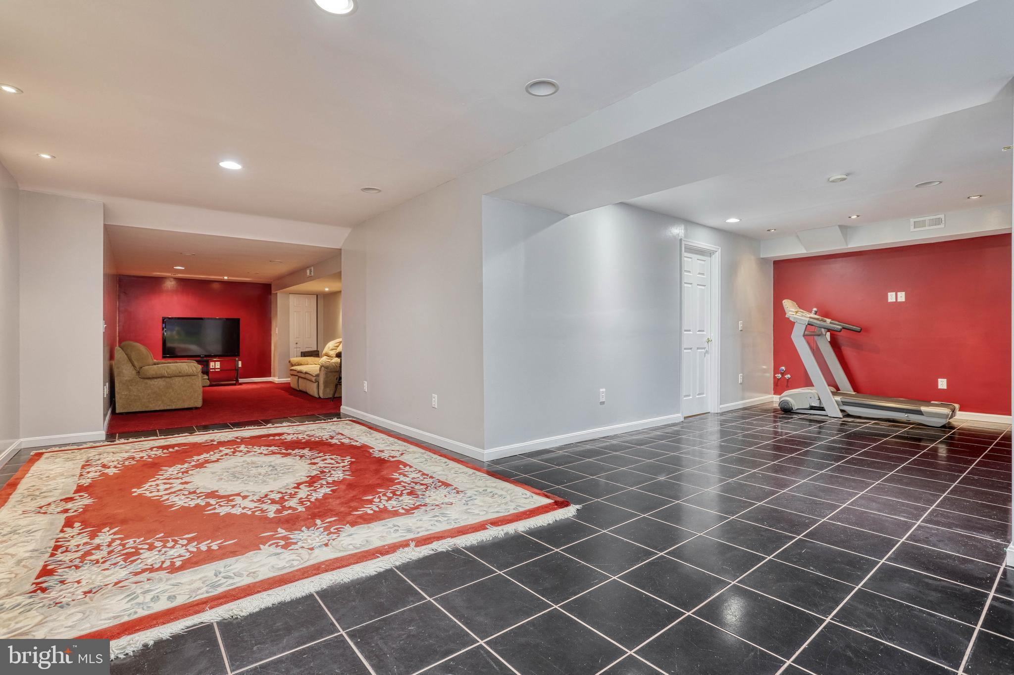 509 Wynwood Road York, PA 17402 - Photo 45 of 48 Gallery Image 45