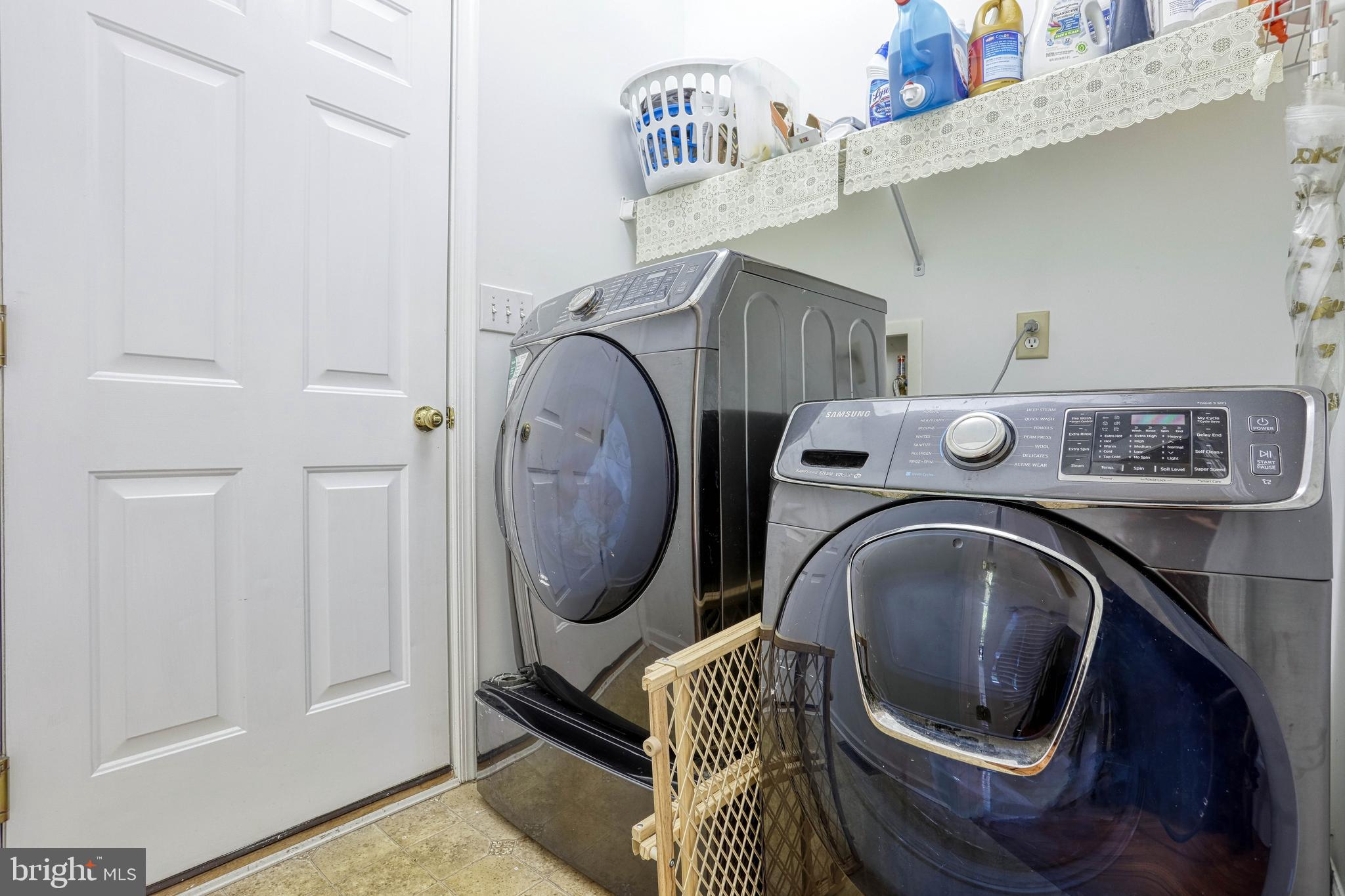 509 Wynwood Road York, PA 17402 - Photo 48 of 48 Laundry room