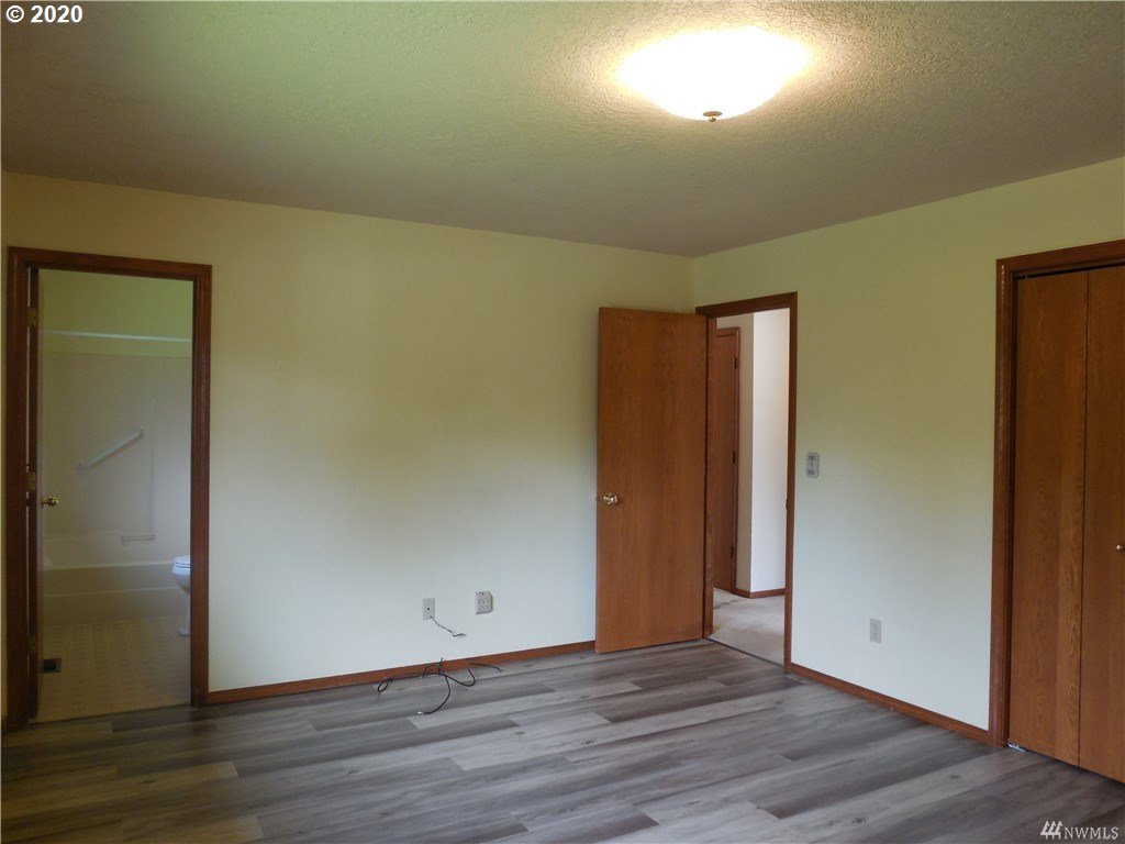 3627 Columbia Heights Road Longview, WA 98632 - Photo 22 of 32 Gallery Image 22