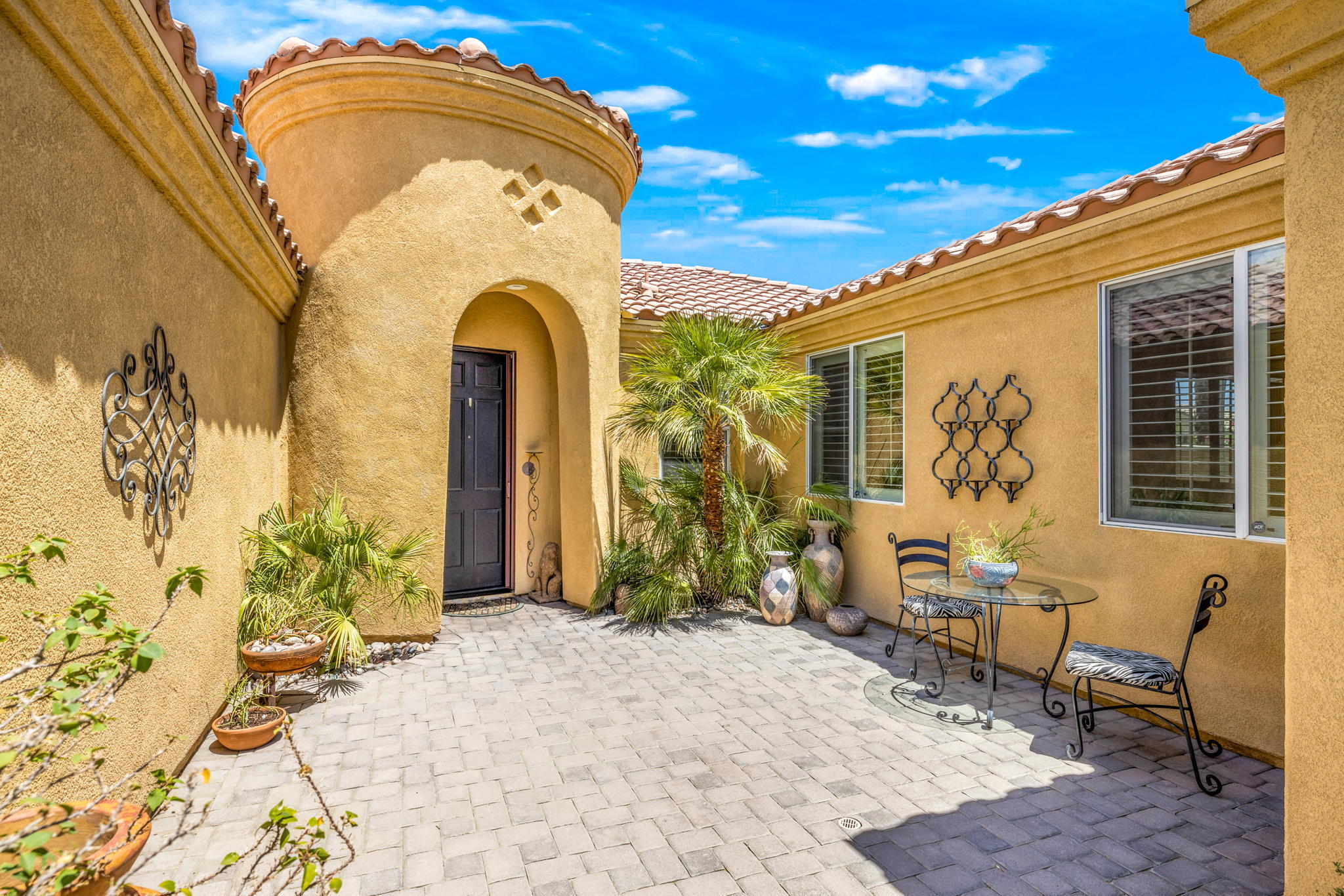 42420 Cascata Street Indio, CA 92203 - Photo 5 of 43 Courtyard
