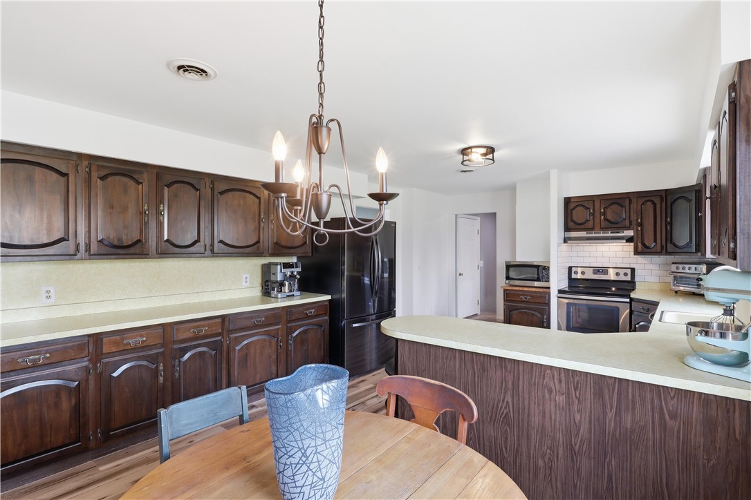 777 Erie Street Road Macedon, NY 14502 - Photo 7 of 38