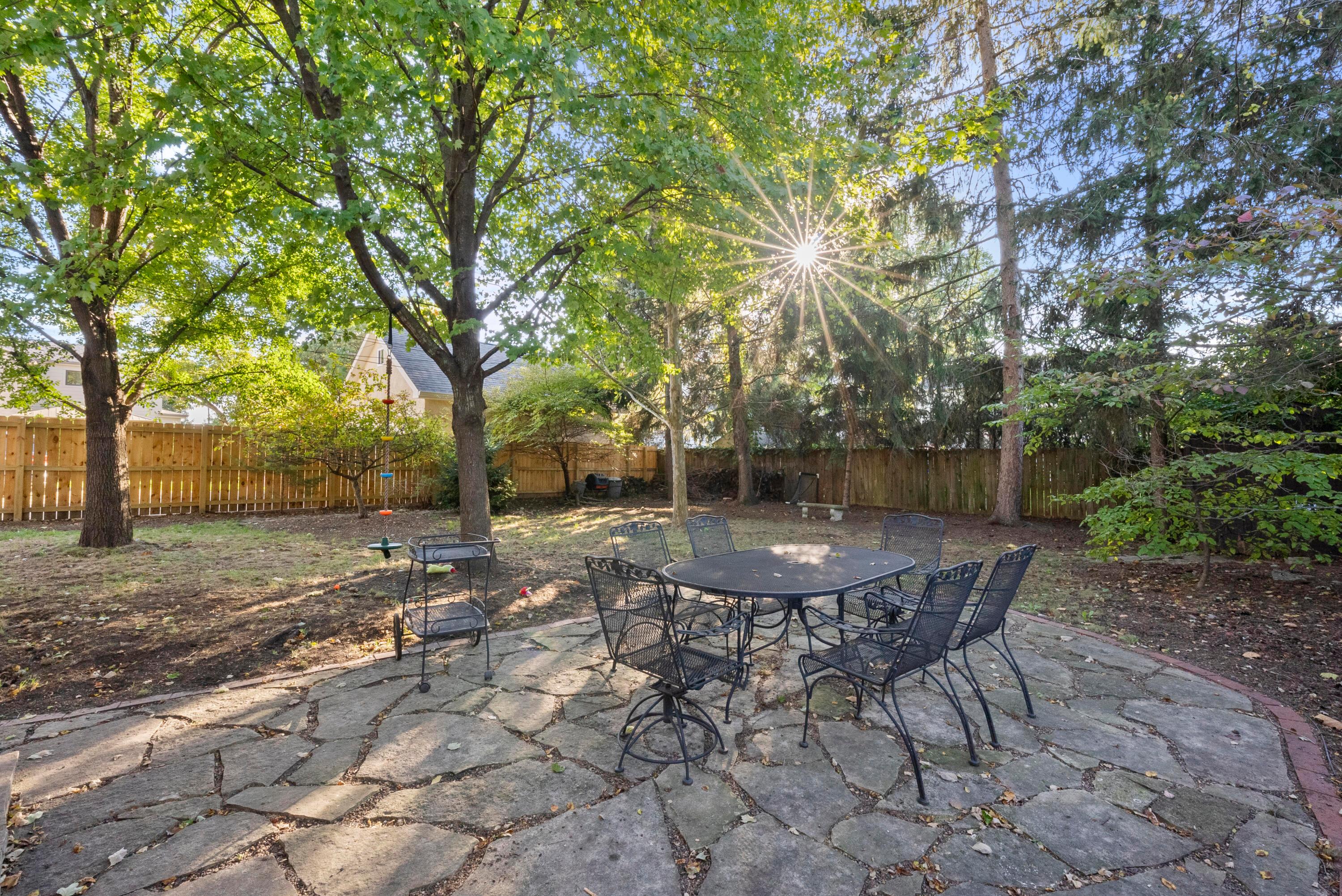 2561 Chester Road Upper Arlington, OH 43221 - Photo 36 of 38 Backyard