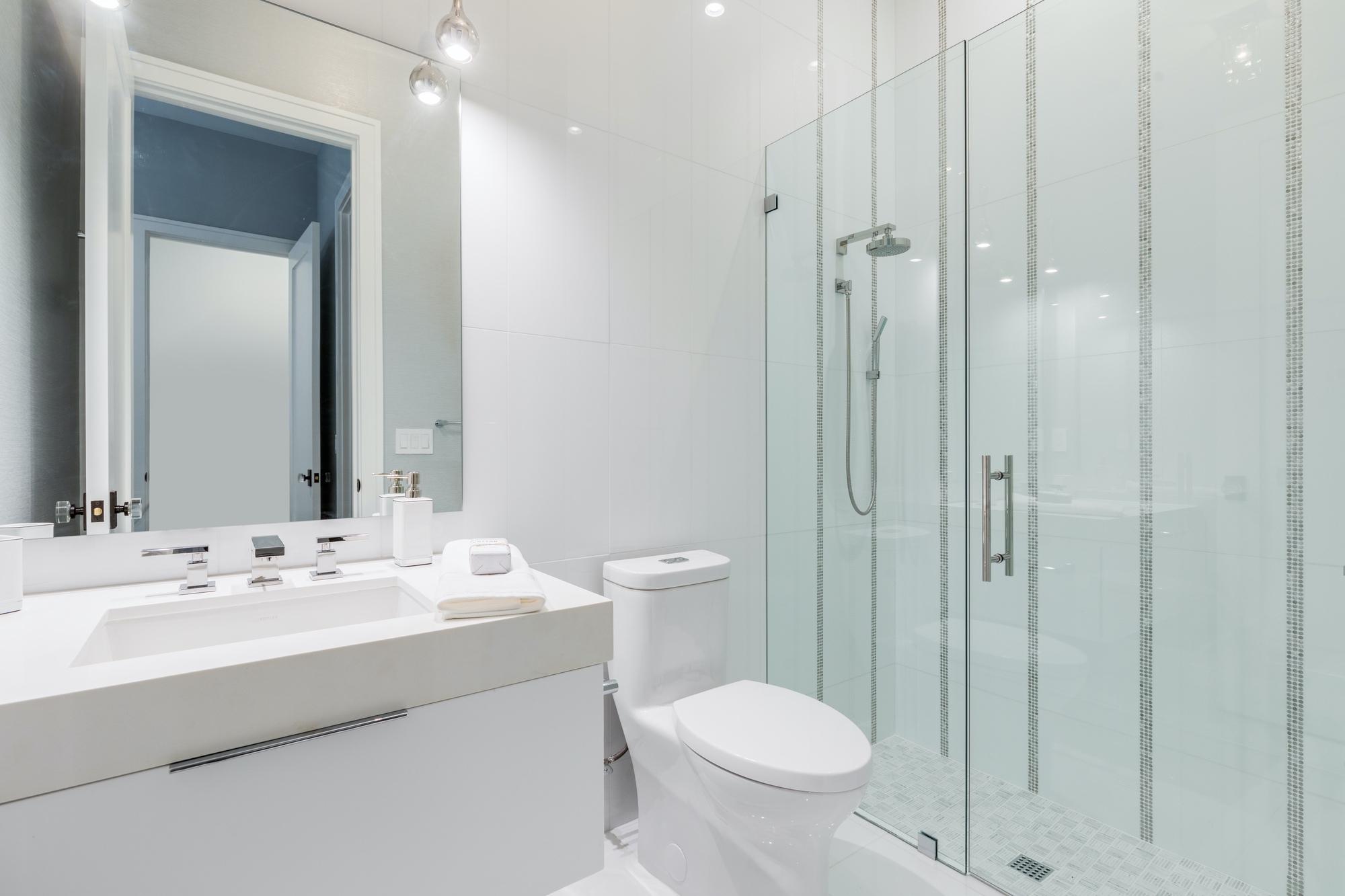 2351 Cherry Palm Road Boca Raton, FL 33432 - Photo 18 of 33 Guest Bathroom 2