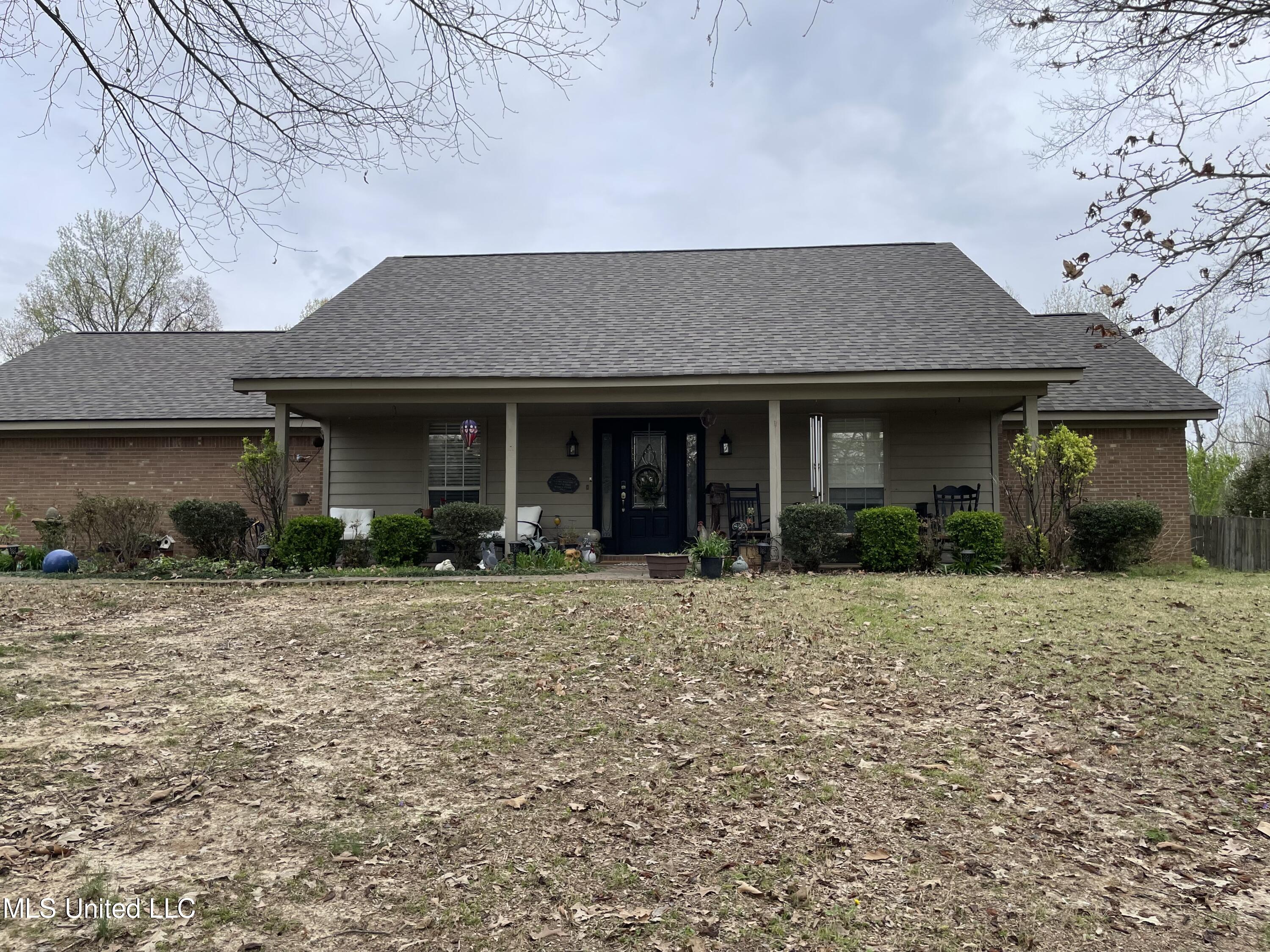 5160 Poplar Corner Road Walls, MS 38680 - Photo 1 of 26 Front of House