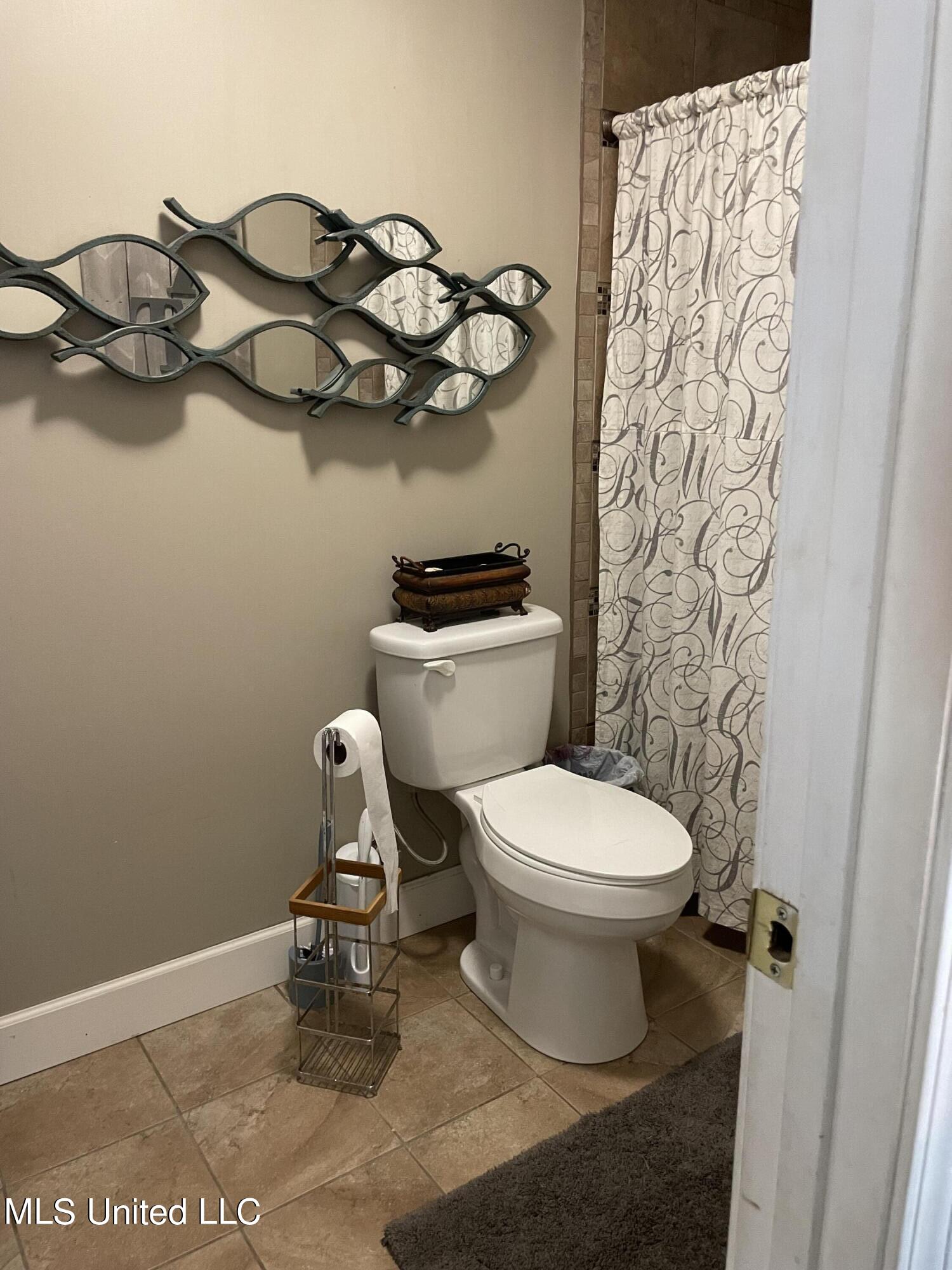 5160 Poplar Corner Road Walls, MS 38680 - Photo 19 of 26 2nd Bath