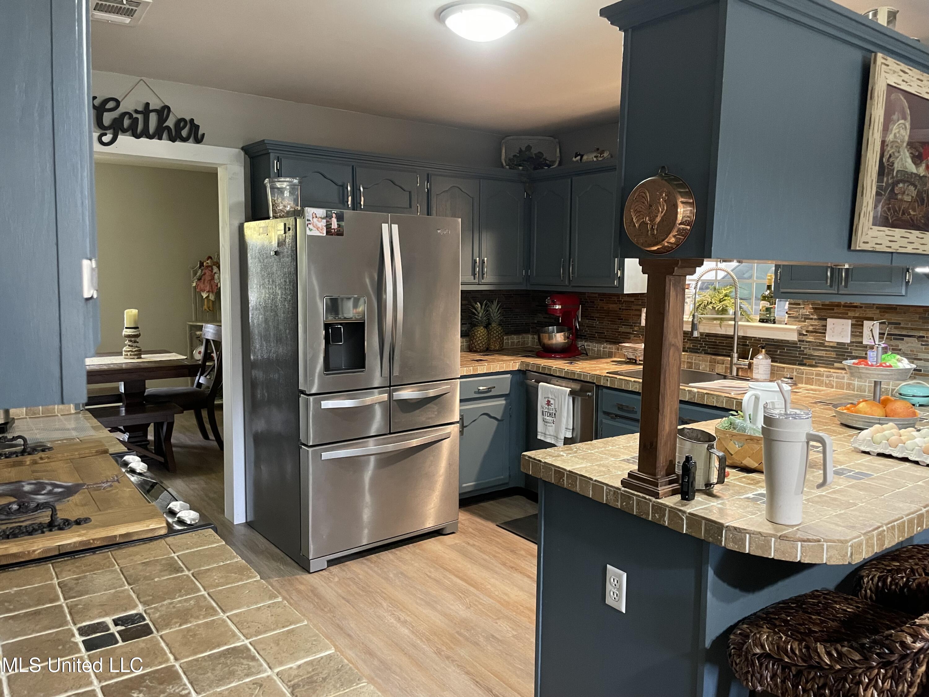 5160 Poplar Corner Road Walls, MS 38680 - Photo 8 of 26 Kitchen