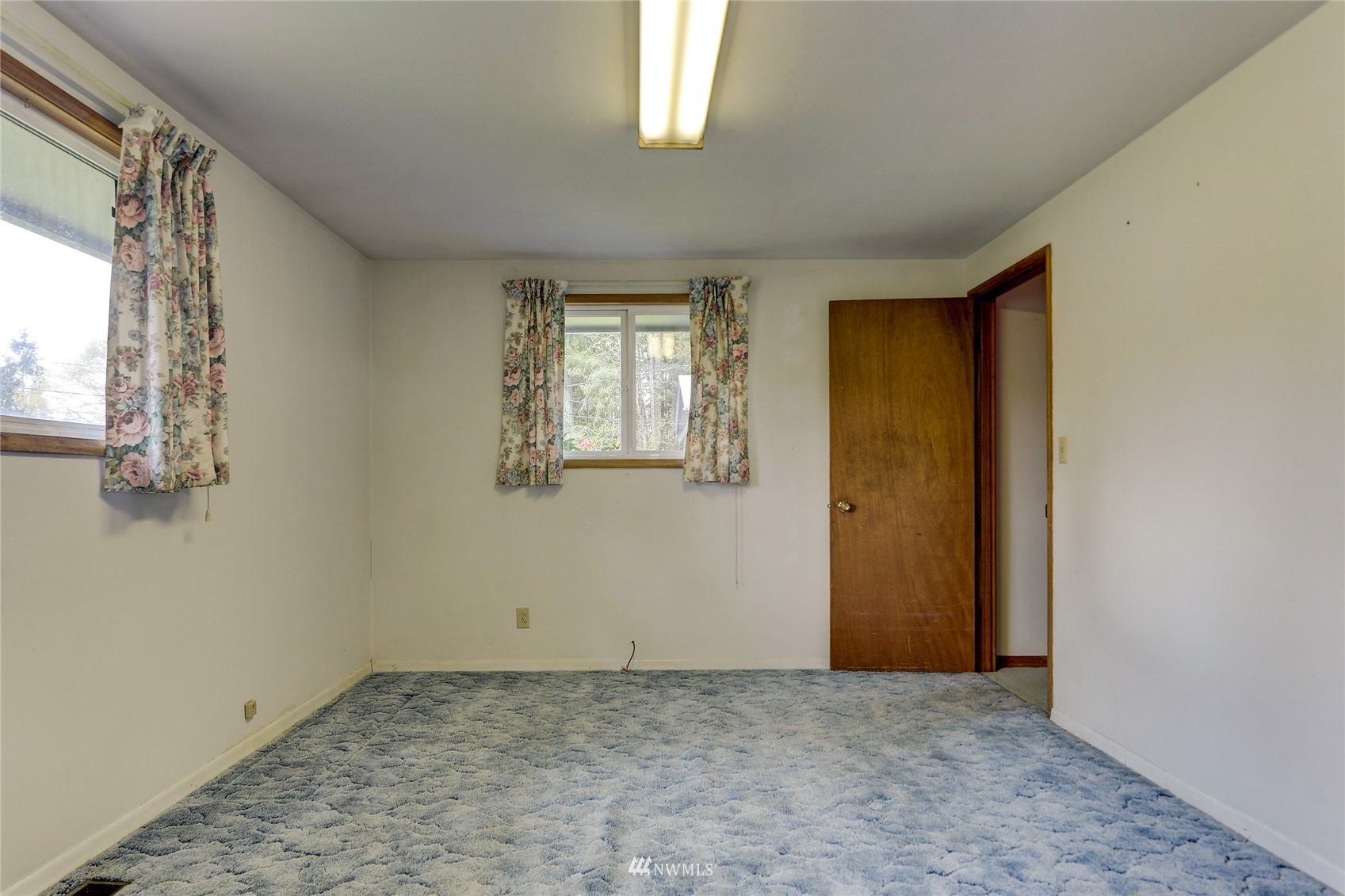 4440 Lemon Road Northeast Olympia, WA 98506 - Photo 16 of 27 Gallery Image 16