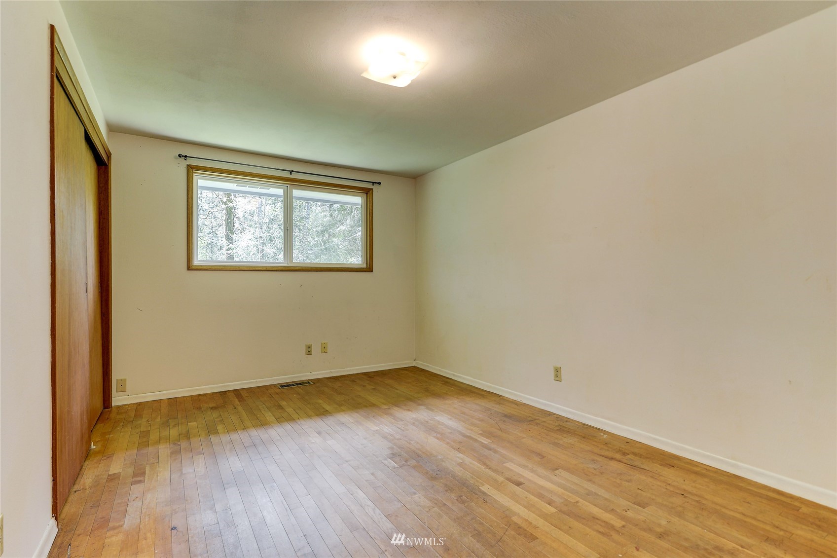 4440 Lemon Road Northeast Olympia, WA 98506 - Photo 17 of 27 Gallery Image 17