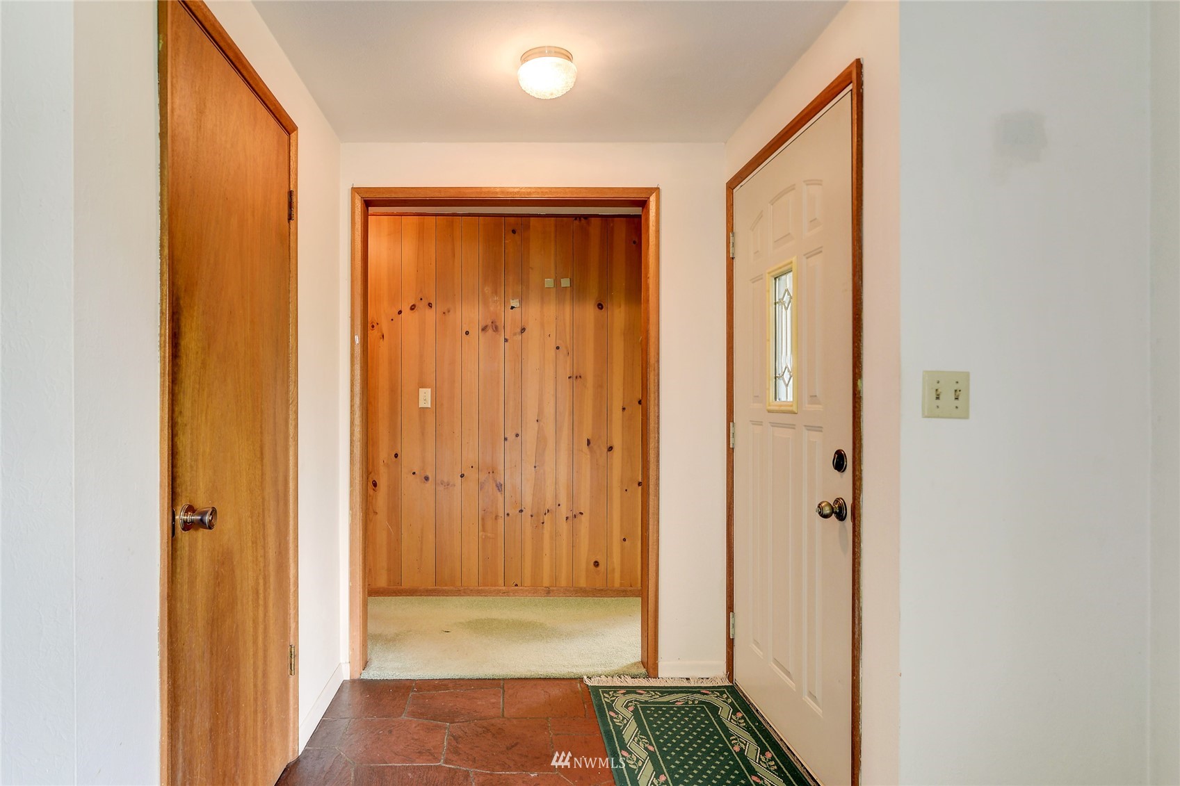 4440 Lemon Road Northeast Olympia, WA 98506 - Photo 8 of 27 Gallery Image 8