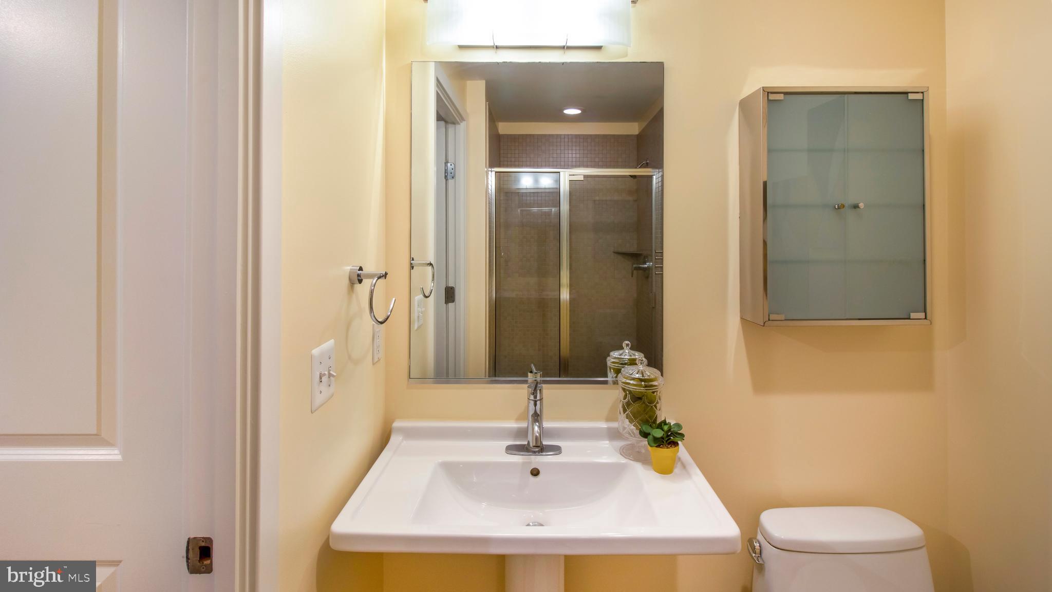 2125 14th Street Northwest, Unit 701 Washington, DC 20009 - Photo 18 of 38
