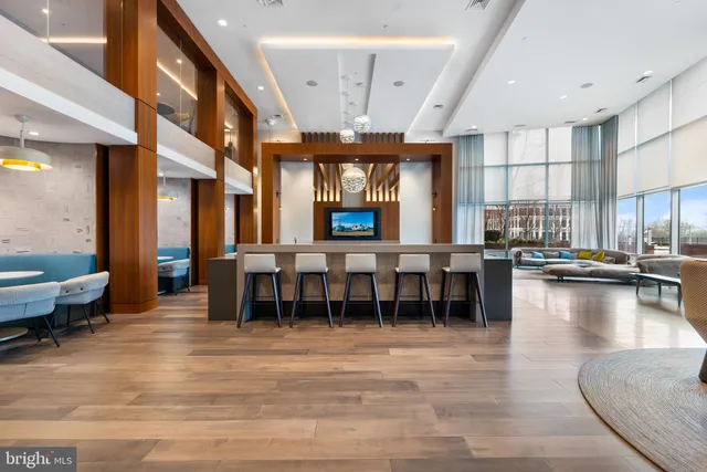 $365,000 | 145 Riverhaven Drive, Unit 551, Oxon Hill, MD 20745