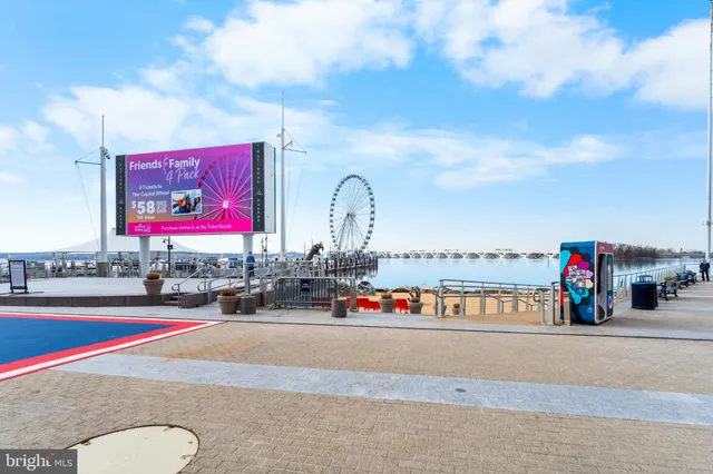 $365,000 | 145 Riverhaven Drive, Unit 551, Oxon Hill, MD 20745