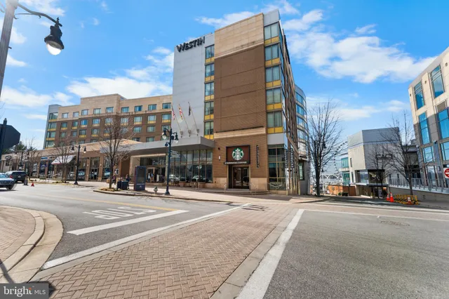 $365,000 | 145 Riverhaven Drive, Unit 551, Oxon Hill, MD 20745