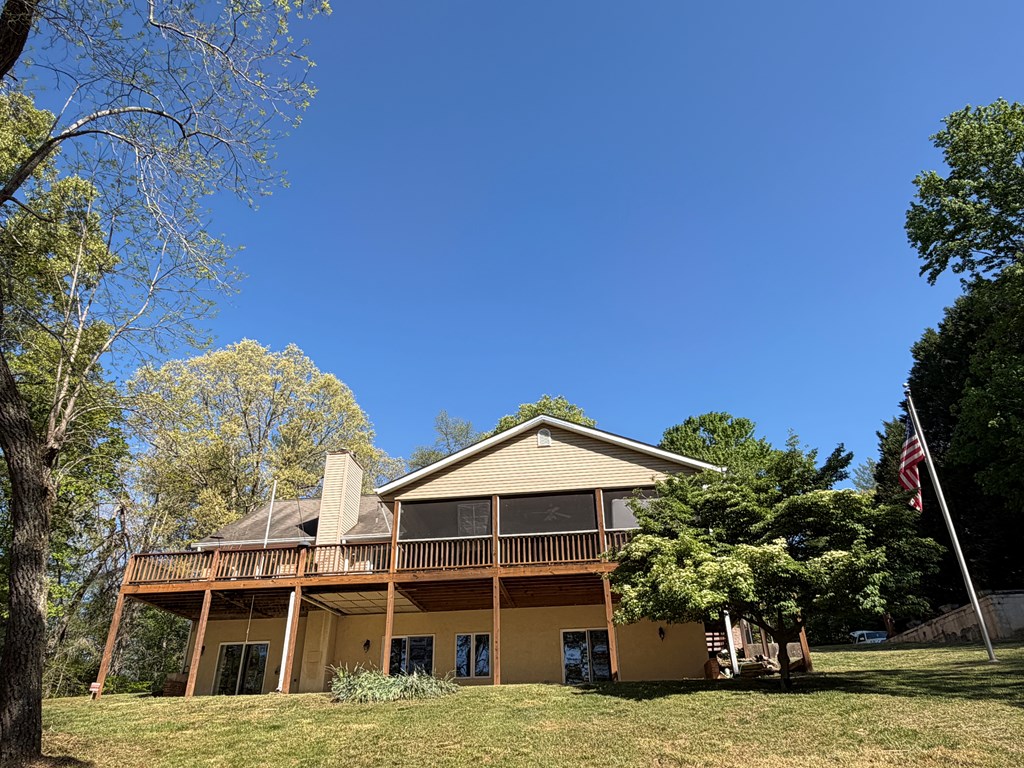 78 Timber Ridge Lane Hayesville, NC 28904 - Photo 5 of 43 a view of house with yard