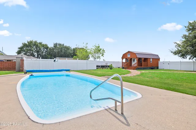 $380,000 | 3306 Cedarwood Drive, New Iberia, LA 70560