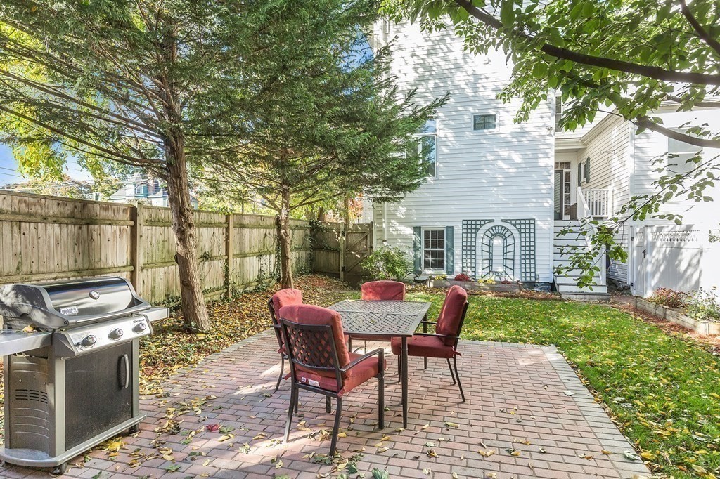 40 Webster Street, Unit 40 Newton, MA 02465 - Photo 13 of 14