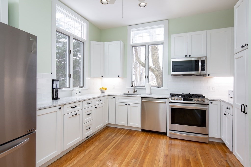 40 Webster Street, Unit 40 Newton, MA 02465 - Photo 6 of 14